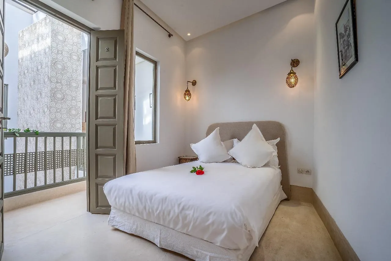Riad Bensaleh 56 Marakeş Otel